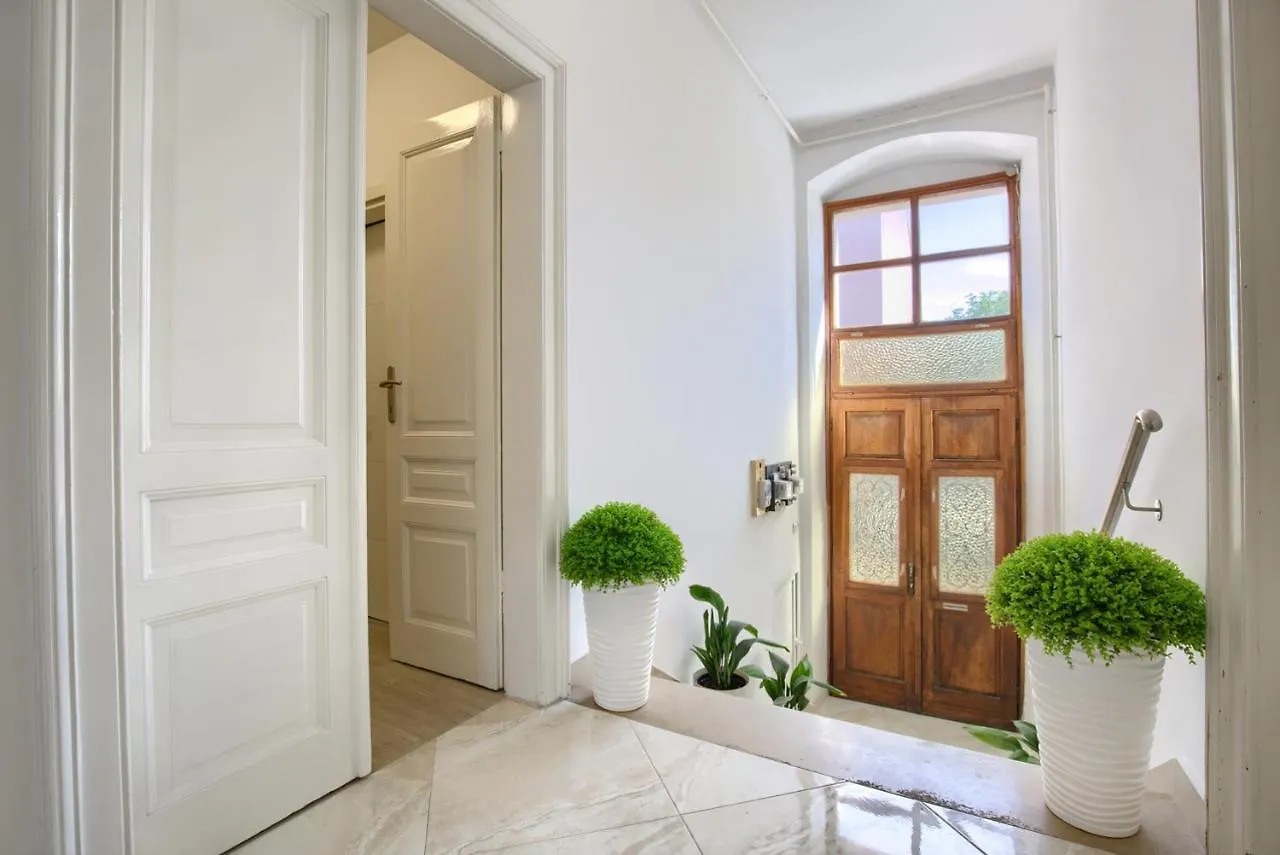 Apartman Emilia Apartment Pula