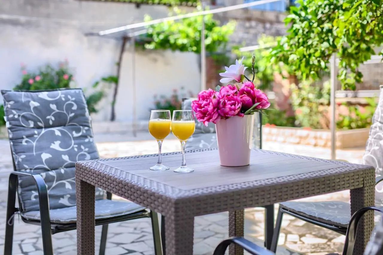 Apartman Emilia Apartment Pula Croatia